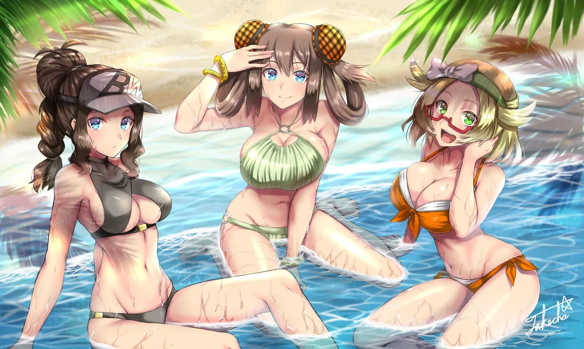 Hilda, Rosa, and Bianca at the beach.