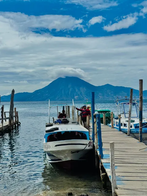 Volcano Acatenango, Volcano Fuego and Lago Atitlan in Guatemala