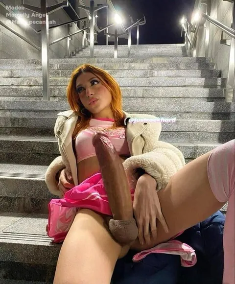 Femcock supremacy is real and we should stroke to it.