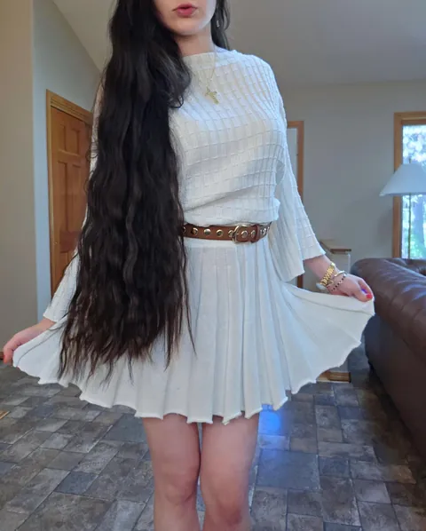 Swipe to fully undress me ❤️