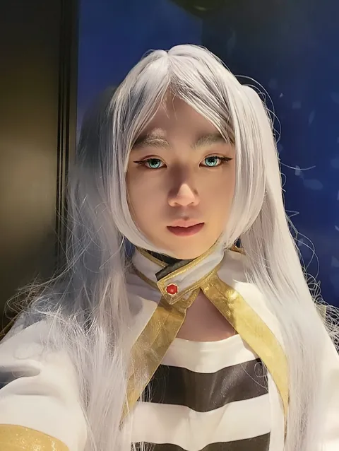 cosplayed frieren for frieren s2 hype (I’m a guy)