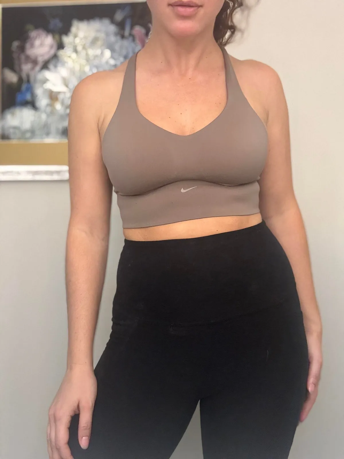 Are you saying hello or secretly staring at the gym?! (F)