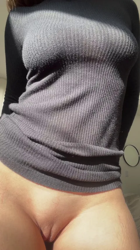 I like showing you me naked