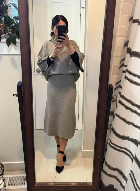 Todays work outfit. Its cold 🥶