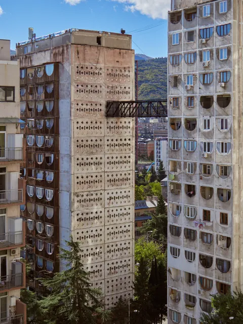 Georgia: at the crossroads of Europe and Asia
