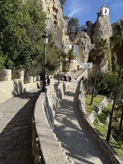 Visit to Spain: 2 weeks Alicante/Murcia/Barcelona