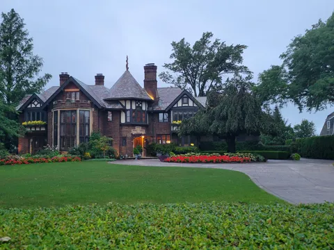 Tudor &gt; everything else