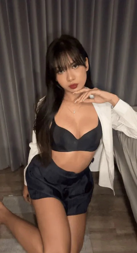 can i be your main meal today?