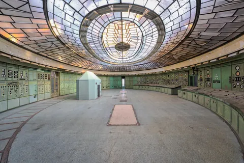 Abandoned controlroom (oc)