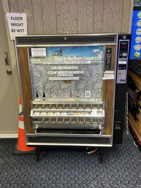 I thought these went extinct is the US, but found this one in an arcade in Point Pleasant NJ