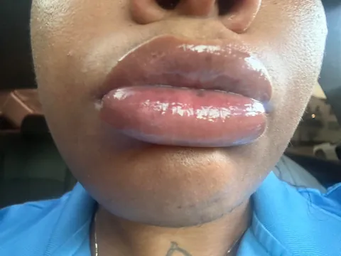 It’s been a min lip bitches