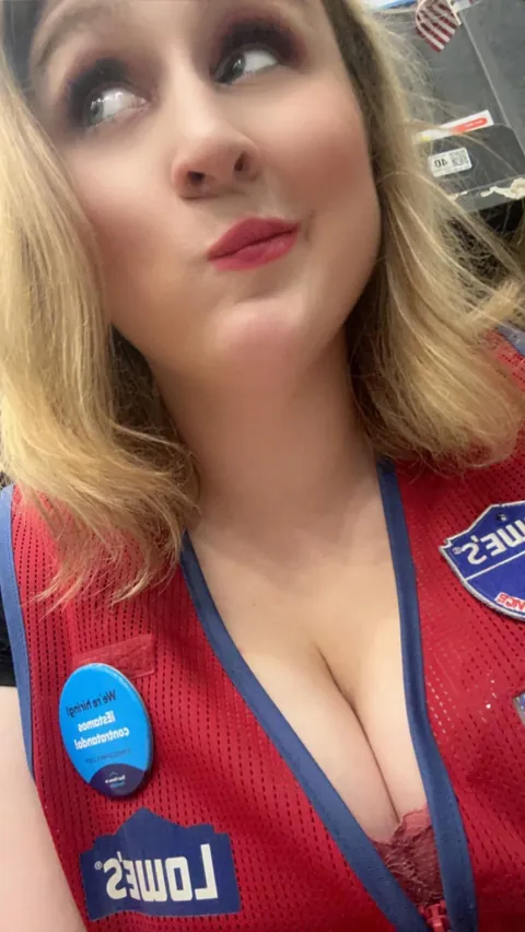 Is it bad I want to drain a guys cock in the work bathroom?