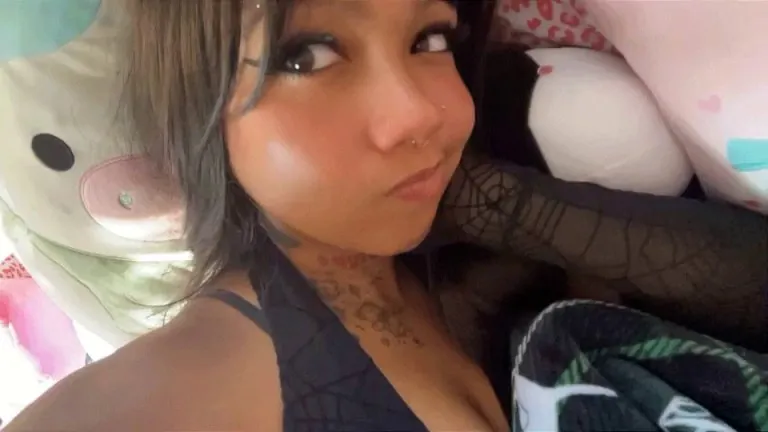 Do you like a mixed girl with a tiny booty?