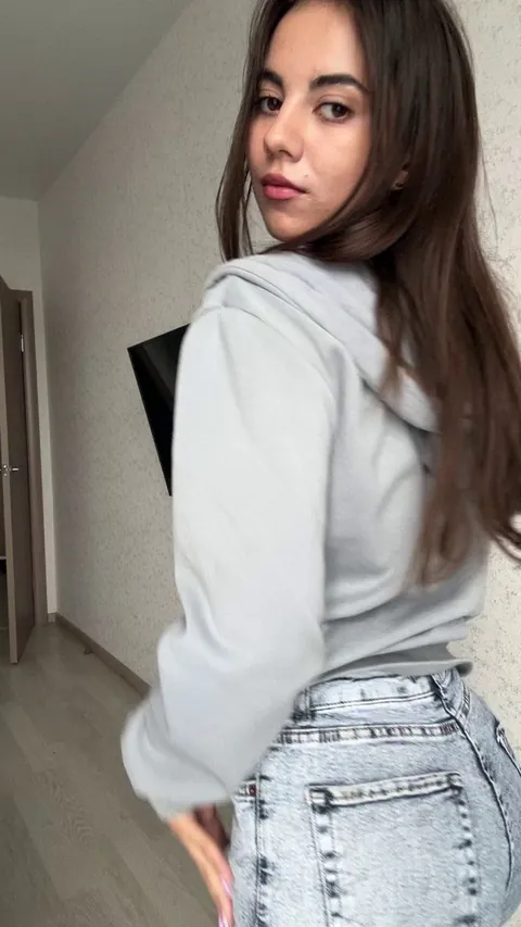 I like it when you watch me undress