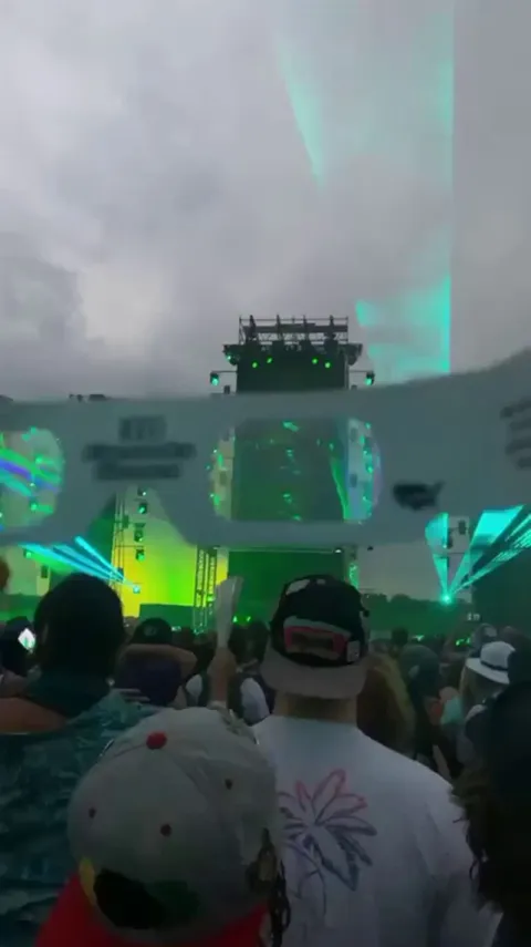 Music festival trough 3d glasses