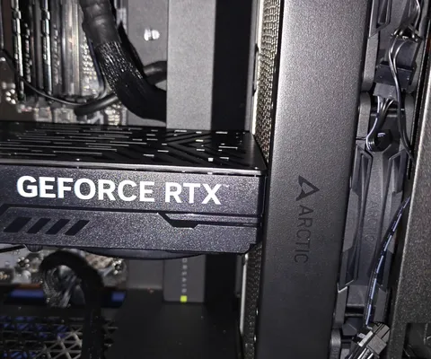 didn't break the glass panel, but this distance feels illegal