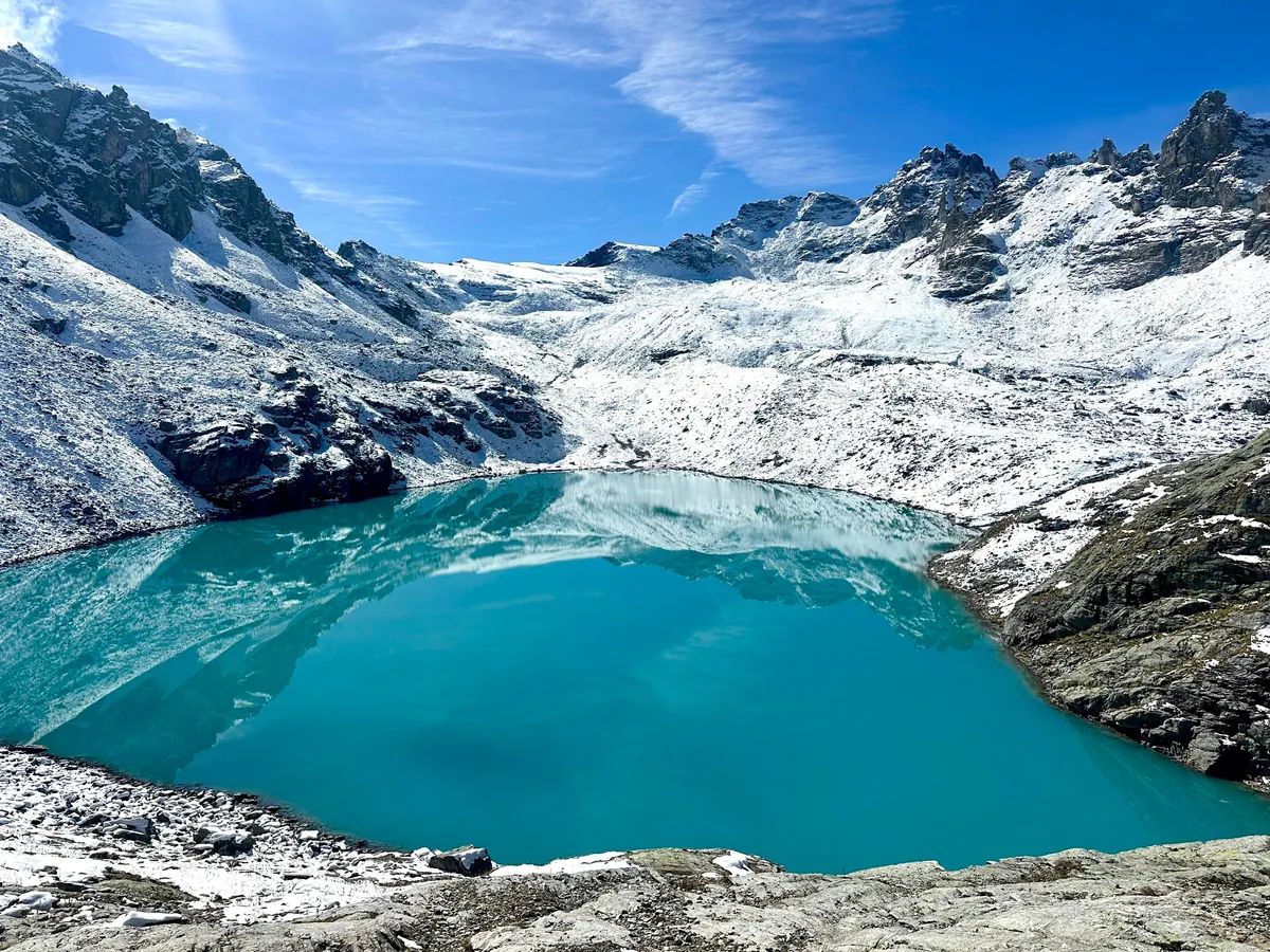 Switzerland is breathtaking 🌺 🏔️