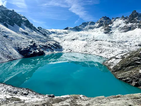 Switzerland is breathtaking 🌺 🏔️