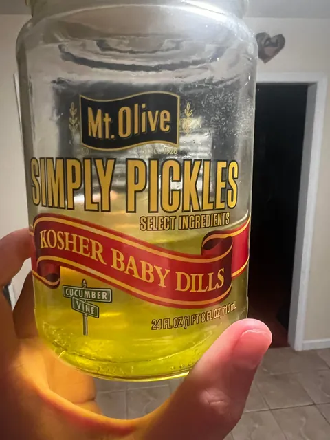 I found a worm in the jar of pickles I just ate