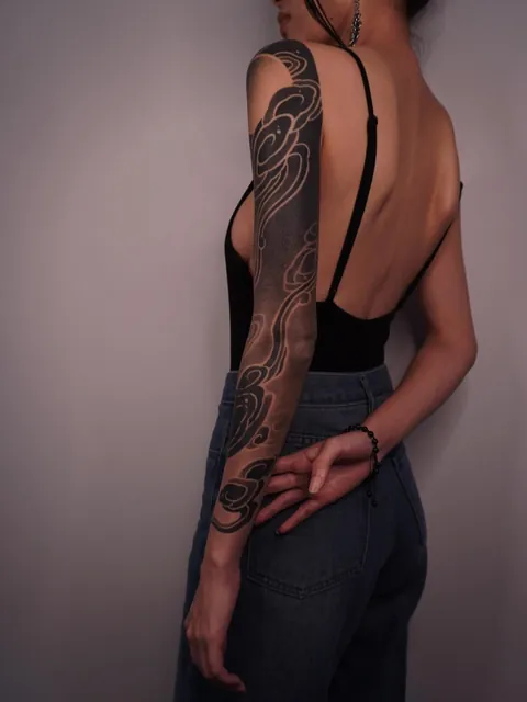 Cloud sleeve by me @clvntn (Kiku Space, Singapore)