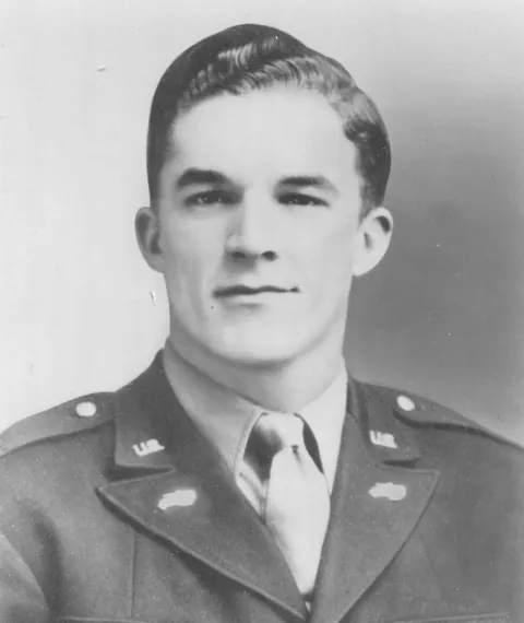 Turney Leonard, the first Lieutenant in the 893rd Tank Destroyer Battalion, awarded the Medal of Honor on November, 1944. Died at the age 23.