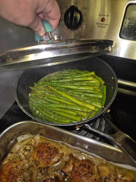 [Homemade] Chicken Madeira with Rice Pilaf and Asparagus