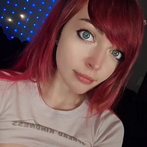 Got a spot to bury your face :3