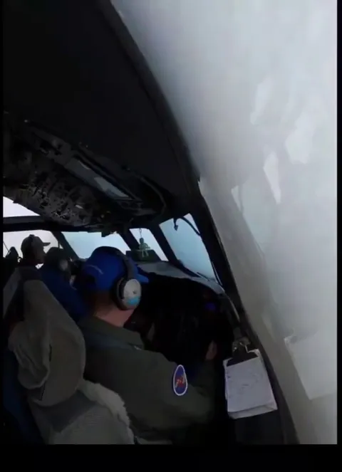 Hurricane Hunters punching through the eyewall of Hurricane Erin (Cat 5)