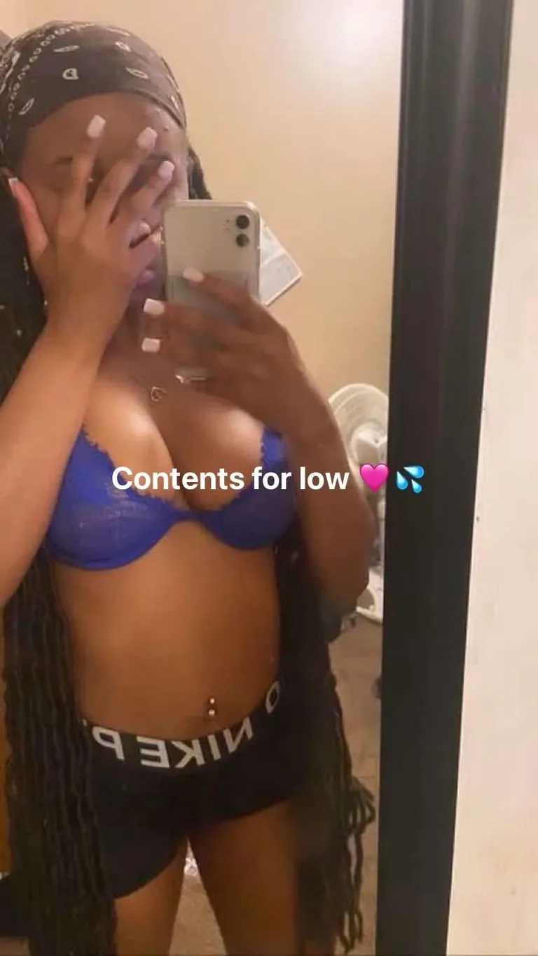 Dm for vids ❤️💕Or Add Fb ( Shani Monroe