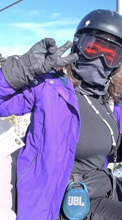 ski gear cant hide those
