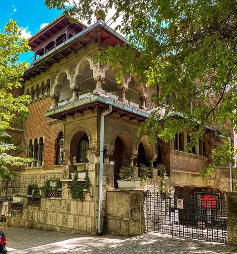 Sacha Roman Manor, Bucharest