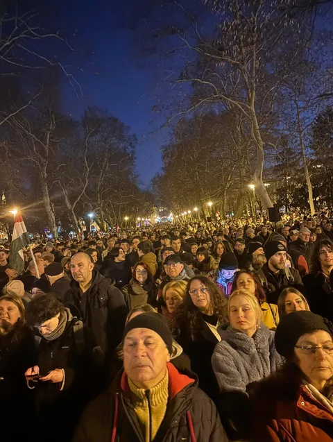 Hungarians on an anti-orbán rally in the city of Szeged (home of around 160 thousand people)