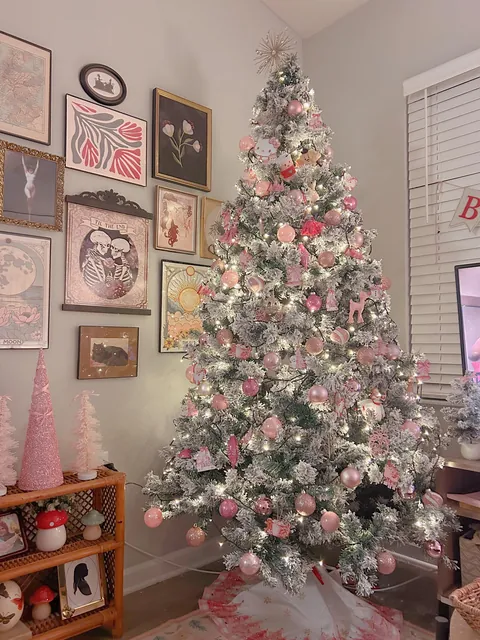 My girly living room for the holidays