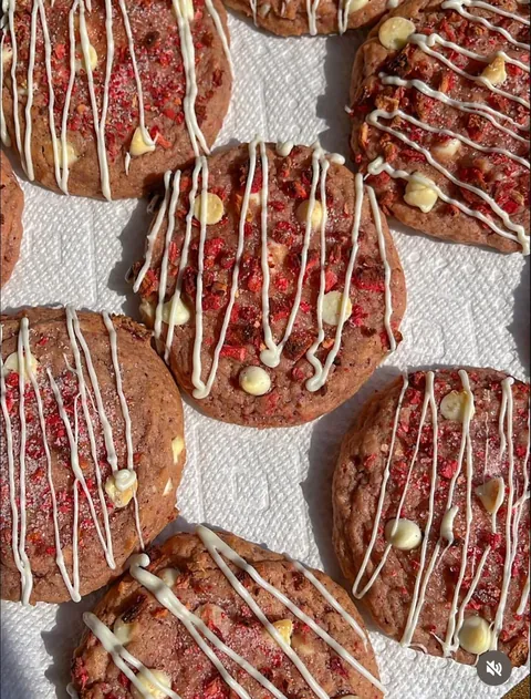 [homemade] a variety of cookies i’ve made this past year.