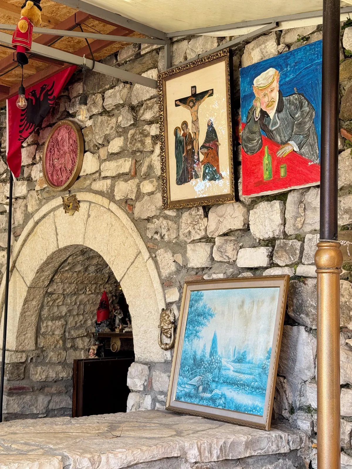 Albania is criminally underrated 🇦🇱 -Stunning landscapes, affordable travel, and genuinely kind people