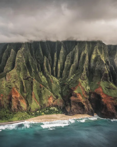 Jurassic Park looking extra moody. Kauai, HI. [OC][2828x3535] Instagram: @kyle.fredrickson