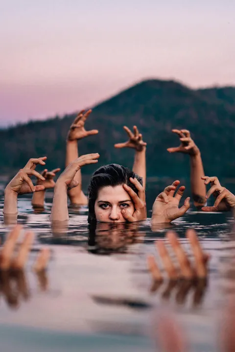 ITAP of my gf and some hands in a lake
