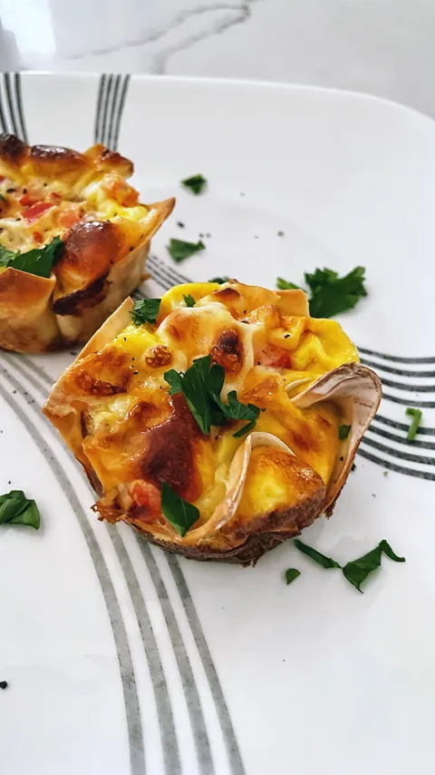 [OC] Baked Wonton Egg Cups