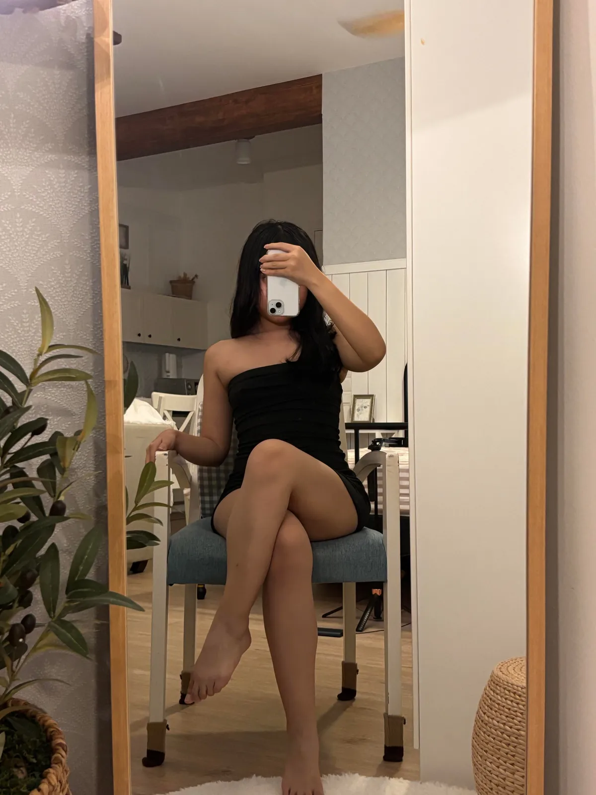 taking a break from sutdying to cum with you