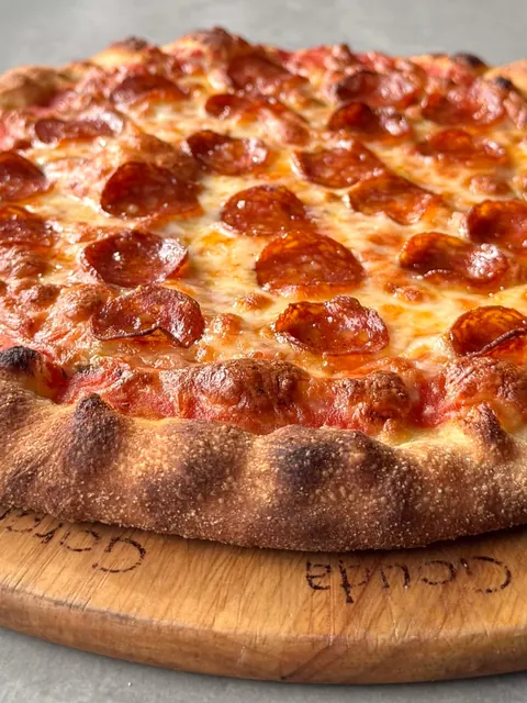 [Homemade] Pepperoni Pizza