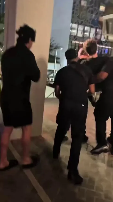 Clavicular getting carried by his security after overdosing