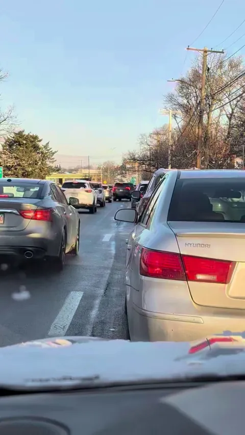 [oc] thought y'all might enjoy my regular morning getting on the highway