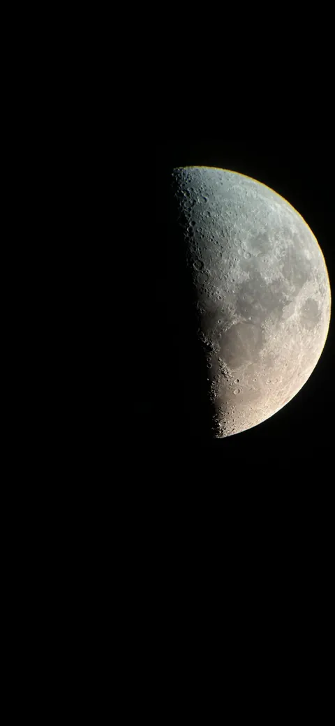 My First (Okay) Shot of the Moon 🌖