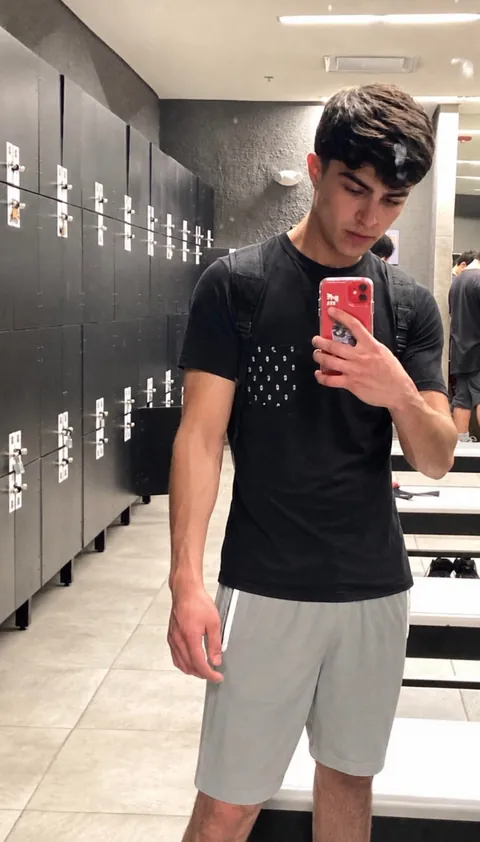 19 gay college boy