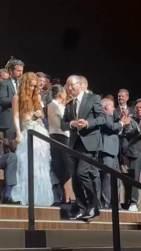 Brendan Fraser's reaction to a standing ovation for his performance in "The Whale"
