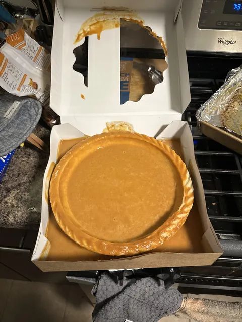 They sold my boyfriend an uncooked pumpkin pie at the grocery store 