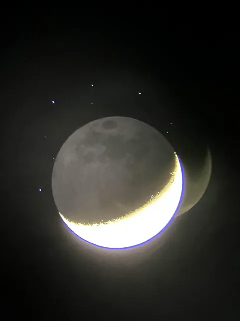 Caught the Moon occulting the Pleiades