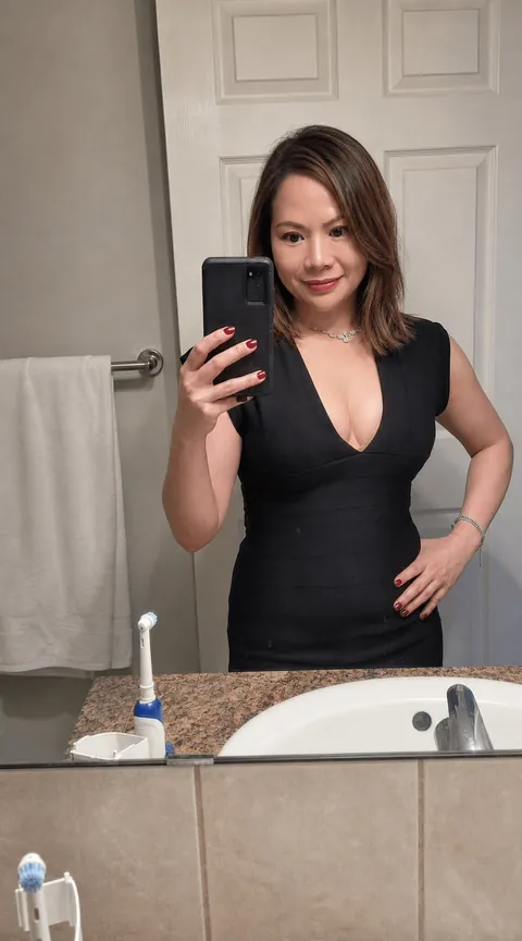 What dress should I pick
