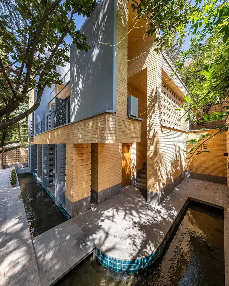 Villa by cedrusstudio, vinneh village, iran. 