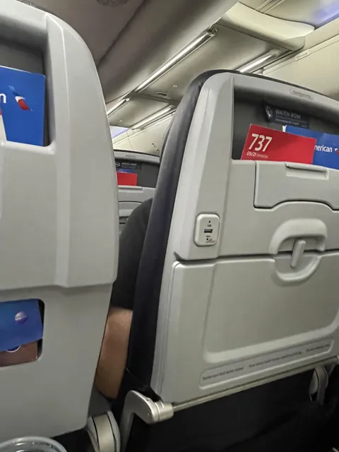 Our plane’s been stuck on the runway we stopped at due to storms. We’ve been sitting here for 3+ hours with no sign of getting in the air anytime soon. I have an exam tomorrow